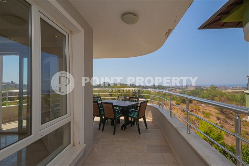 Spacious two-bedroom apartment in a prestigious area of Alanya - Upper Oba-id-5924-photo-12