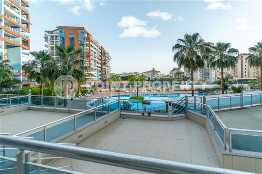 Furnished three-bedroom apartment, 140m², in a luxury complex in Alanya - Cikcilli-id-1463-photo-13