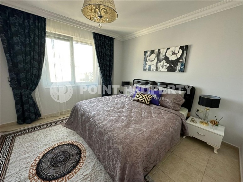 Стильная современная квартира 4+1, общей площадью 250 м2, на 9-м этаже с мансардой-id-5926-фото-8