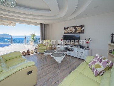 Luxurious three-storey villa with sea views in the elite area of Alanya - Tepe-id-5928-photo-1