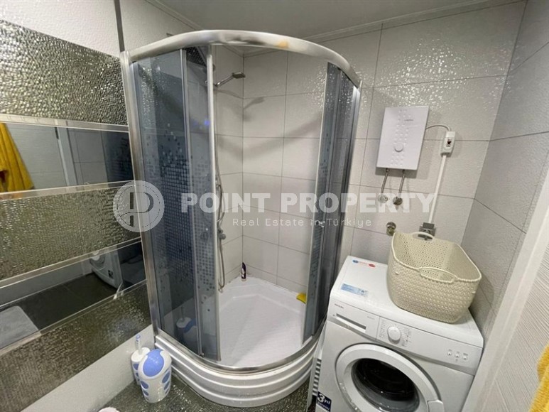 Apartment 2+1 with good repair, furniture and household appliances, in the center of the popular area of Alanya - Mahmutlar-id-5932-photo-8