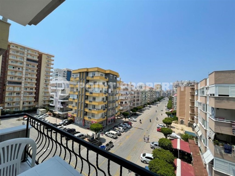 Apartment 2+1 with good repair, furniture and household appliances, in the center of the popular area of Alanya - Mahmutlar-id-5932-photo-12