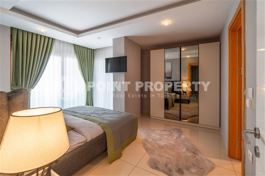 Furnished three-bedroom apartment, 140m², in a luxury complex in Alanya - Cikcilli-id-1463-photo-28