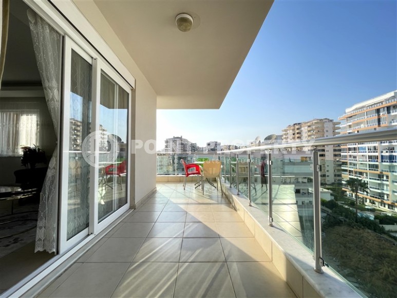 Small cozy apartment with one bedroom, 500 meters from the beach and promenade-id-5933-photo-11