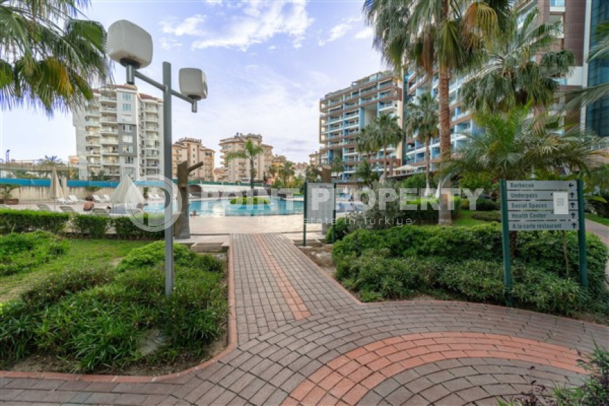 Furnished three-bedroom apartment, 140m², in a luxury complex in Alanya - Cikcilli-id-1463-photo-41