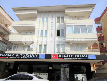 Furnished one bedroom apartment, 60m², in the center of Alanya in a complex with a swimming pool-id-1464-photo-1