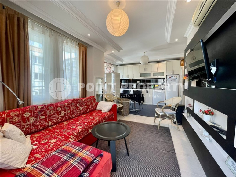 Furnished one bedroom apartment, 60m², in the center of Alanya in a complex with a swimming pool-id-1464-photo-3