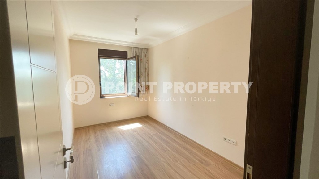 Detached three-storey villa, total area 250 m2, 200 meters from the sea-id-5947-photo-7