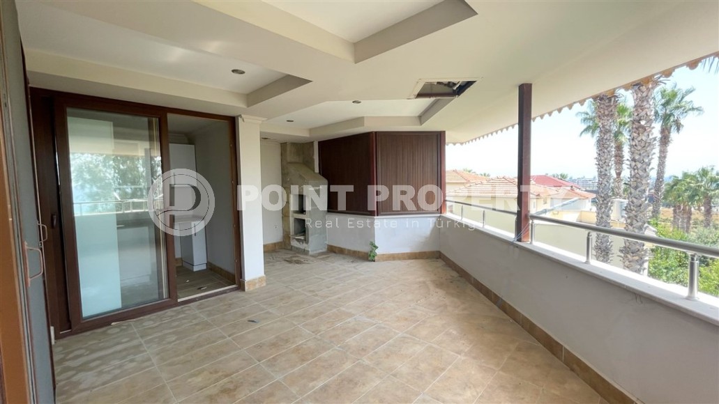 Detached three-storey villa, total area 250 m2, 200 meters from the sea-id-5947-photo-12