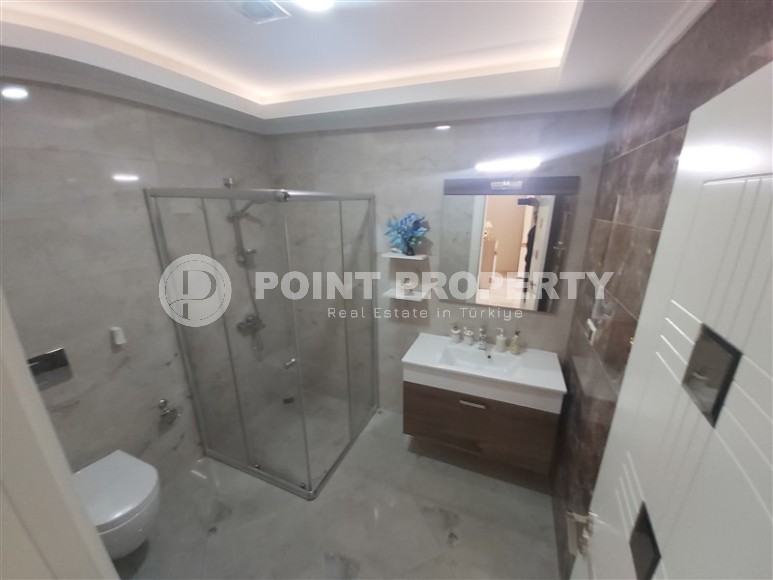 Spacious two-level apartment, with modern furniture and household appliances, 500 meters from the sea-id-5951-photo-9