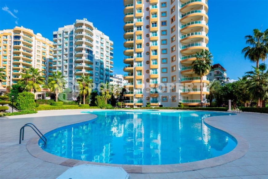 Comfortable furnished apartment on the 1st floor in a building built in 2007, in the center of Mahmutlar district-id-5952-photo-12