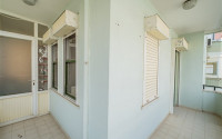 Resale property in the center of Alanya: 3+1 apartment with separate kitchen 400m from Cleopatra Beach.-id-1465-photo-23