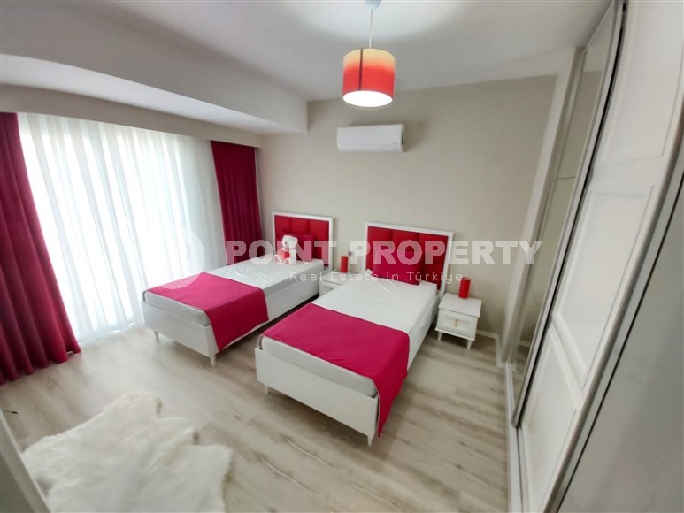 Панорамная двухуровневая квартира с видом на Торосские горы, в 700 метрах от моря, в центре района Махмутлар-id-5956-фото-8