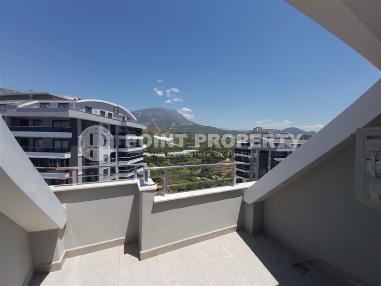 Панорамная двухуровневая квартира с видом на Торосские горы, в 700 метрах от моря, в центре района Махмутлар-id-5956-фото-17