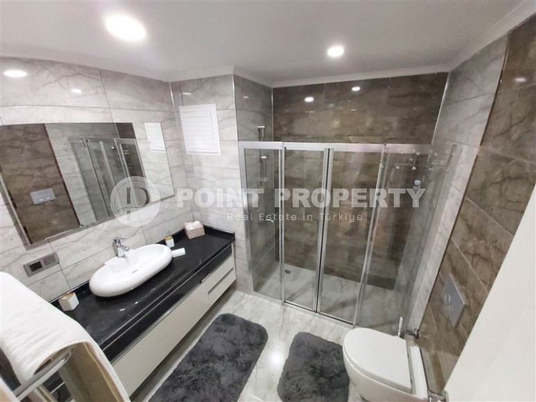 Панорамная двухуровневая квартира с видом на Торосские горы, в 700 метрах от моря, в центре района Махмутлар-id-5956-фото-13