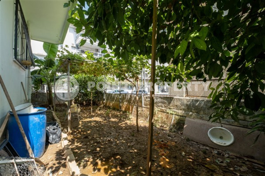 Resale property in the center of Alanya: 3+1 apartment with separate kitchen 400m from Cleopatra Beach.-id-1465-photo-29