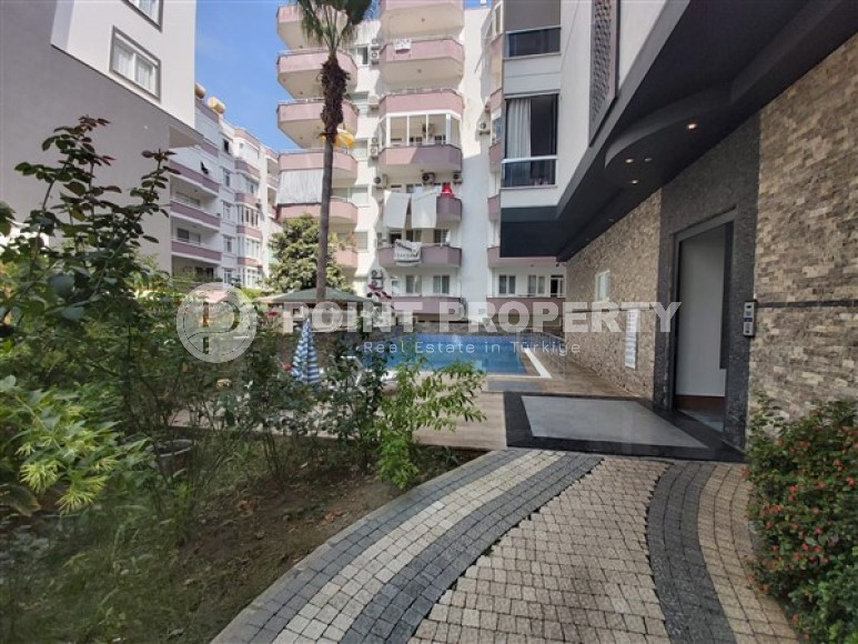 Spacious two-level apartment, on an area of 200 m2, in the center of a modern, developed area of Alanya - Mahmutlar-id-5958-photo-20