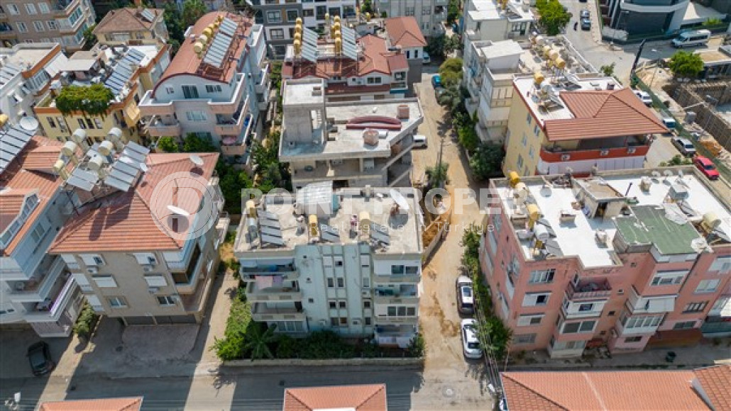 Resale property in the center of Alanya: 3+1 apartment with separate kitchen 400m from Cleopatra Beach.-id-1465-photo-31