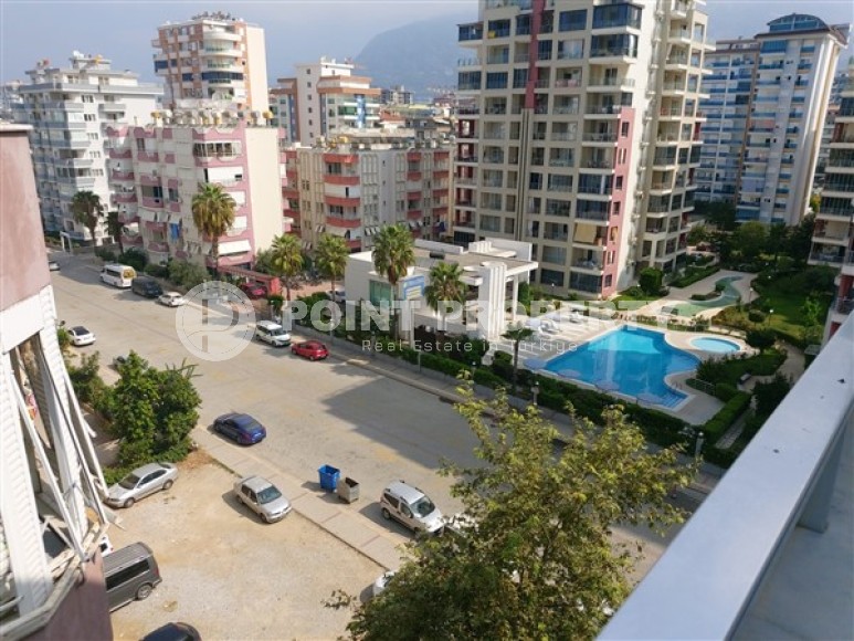 Spacious two-level apartment, on an area of 200 m2, in the center of a modern, developed area of Alanya - Mahmutlar-id-5958-photo-12