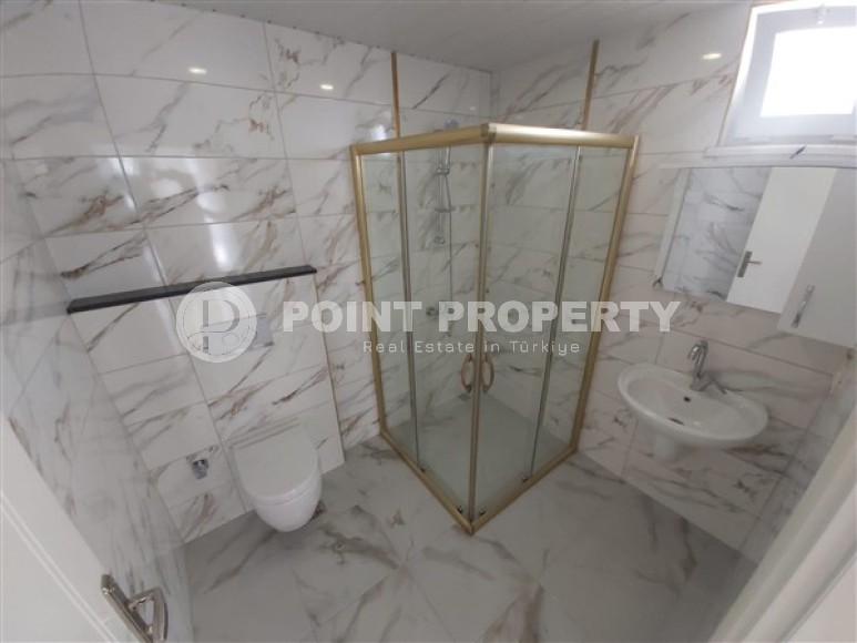 Spacious two-level apartment, on an area of 200 m2, in the center of a modern, developed area of Alanya - Mahmutlar-id-5958-photo-8