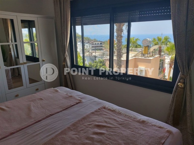 Villa with private garden in a prestigious, picturesque area of Alanya - Kargicak-id-5959-photo-9