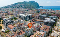 Resale property in the center of Alanya: 3+1 apartment with separate kitchen 400m from Cleopatra Beach.-id-1465-photo-34