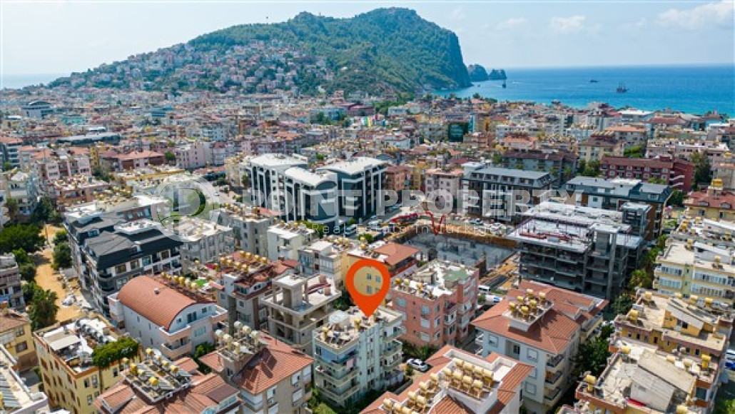 Resale property in the center of Alanya: 3+1 apartment with separate kitchen 400m from Cleopatra Beach.-id-1465-photo-34